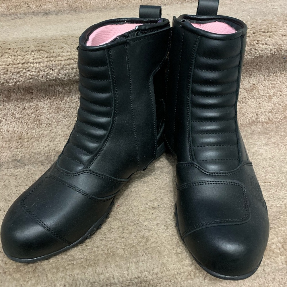Womens motorcycle boots sz 8